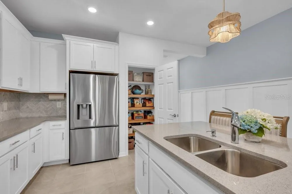 7644 LIVEWELL LANE Sarasota, FL 34240