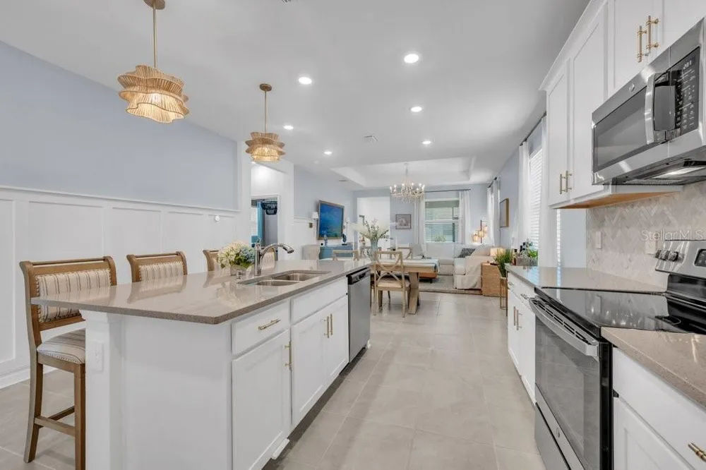 7644 LIVEWELL LANE Sarasota, FL 34240