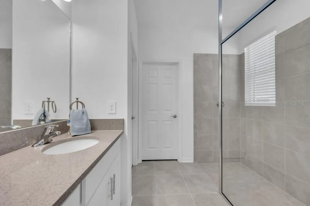 7644 LIVEWELL LANE Sarasota, FL 34240