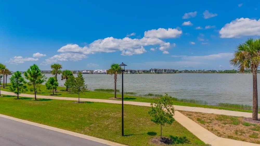 7644 LIVEWELL LANE Sarasota, FL 34240