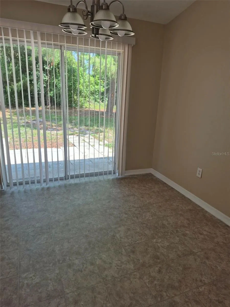 7 ROLLAND LANE Palm Coast, FL 32164