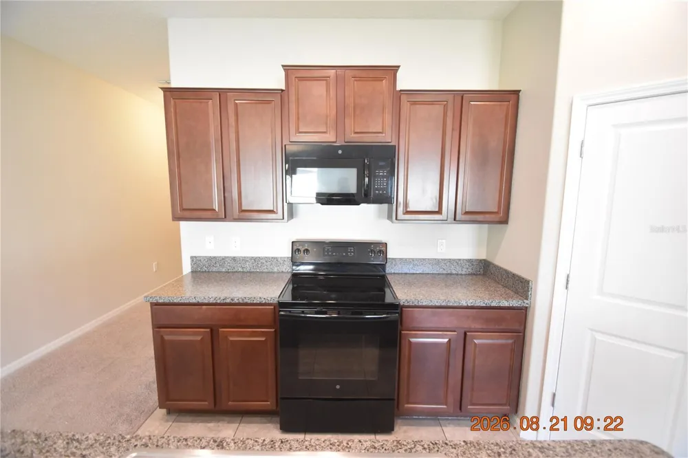 8436 HUNTERS FORK LOOP Ruskin, FL 33573