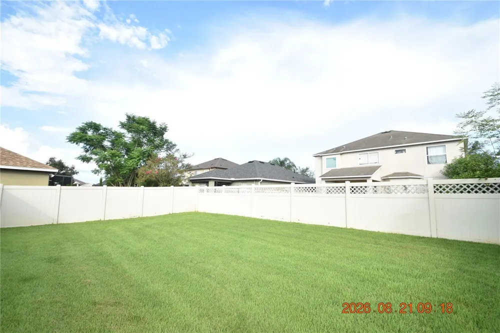 8436 HUNTERS FORK LOOP Ruskin, FL 33573