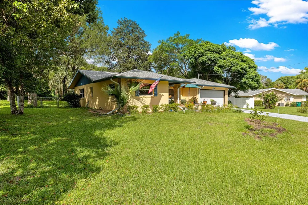 2170 W DORAL COURT Citrus Springs, FL 34434