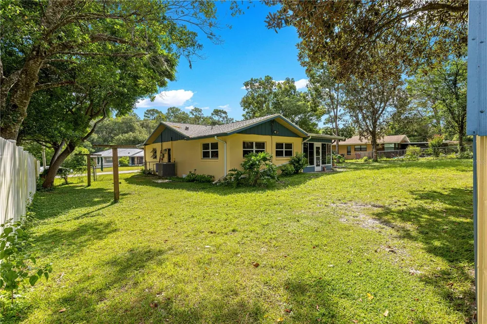 2170 W DORAL COURT Citrus Springs, FL 34434