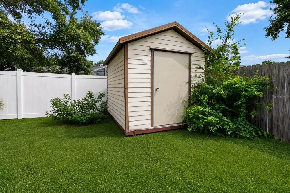 12499 82ND TERRACE Seminole, FL 33772