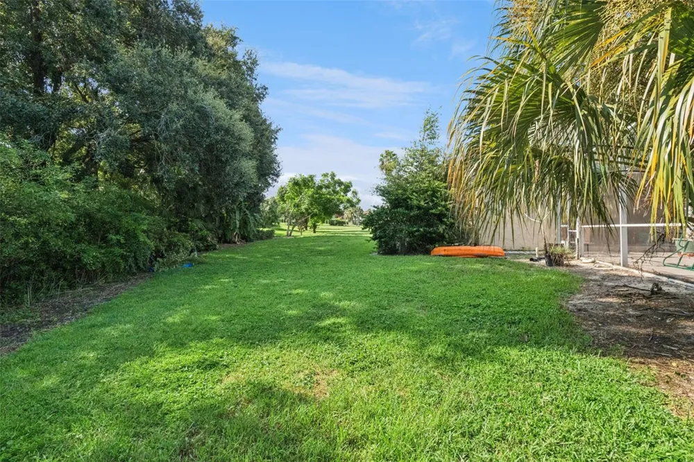 25 LAKEWOOD CAUSEWAY Winter Haven, FL 33884