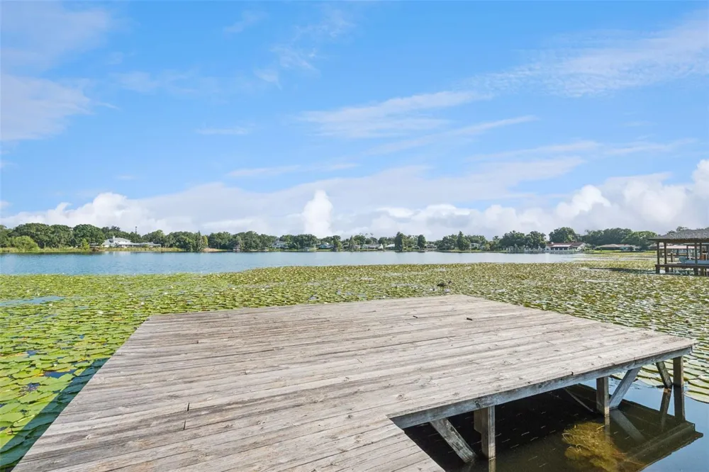 25 LAKEWOOD CAUSEWAY Winter Haven, FL 33884