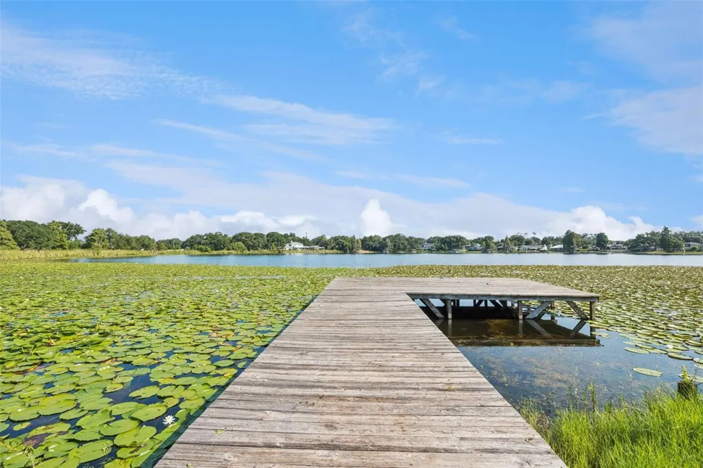 25 LAKEWOOD CAUSEWAY Winter Haven, FL 33884