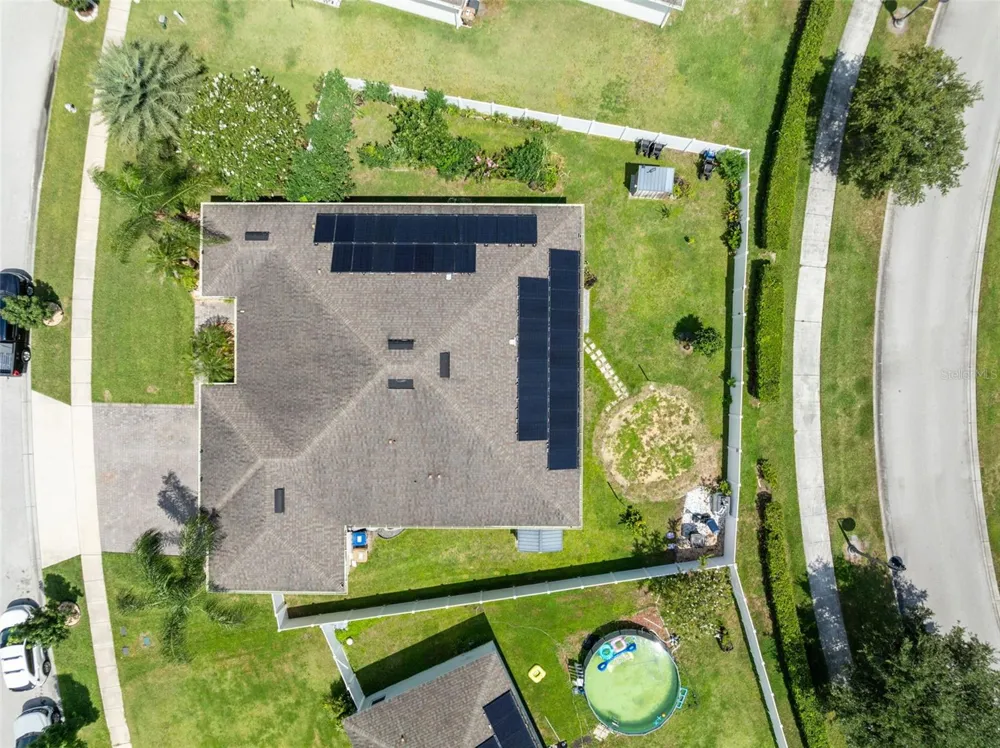 394 BLUE LAKE CIRCLE Kissimmee, FL 34758