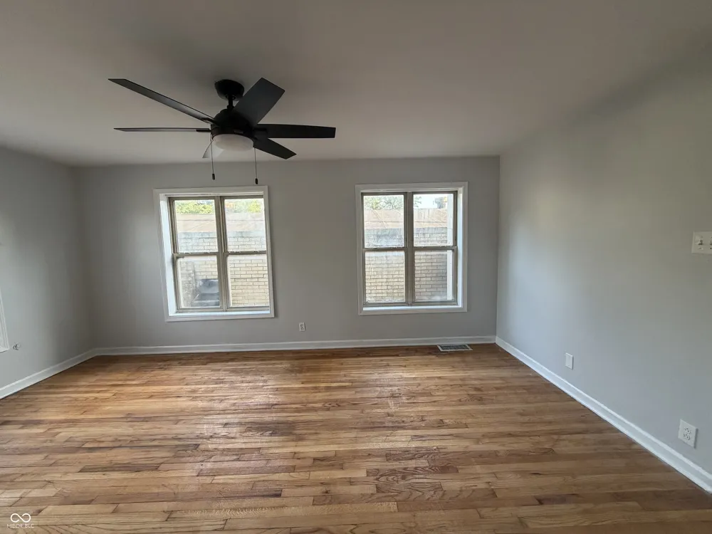 3015 S Holt #C Indianapolis, IN 46221