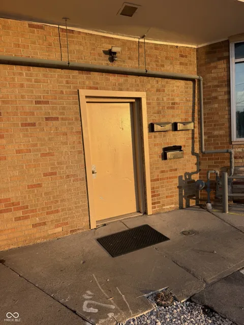 3015 S Holt #C
