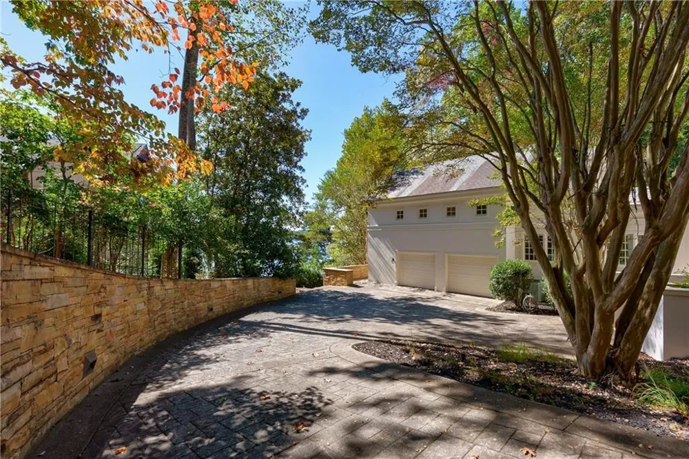 6655 Sweetwater Point Flowery Branch, GA 30542