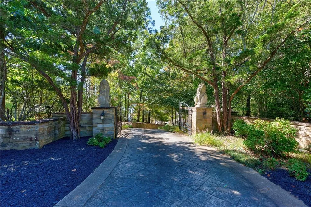 6655 Sweetwater Point Flowery Branch, GA 30542