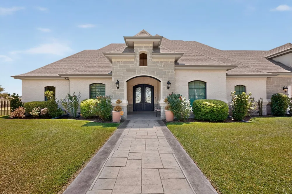 2055 Parkview Drive Wills Point, TX 75169