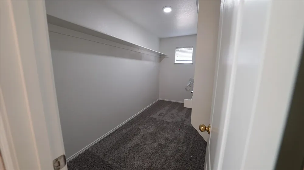 620 Azalea Glenn Heights, TX 75154