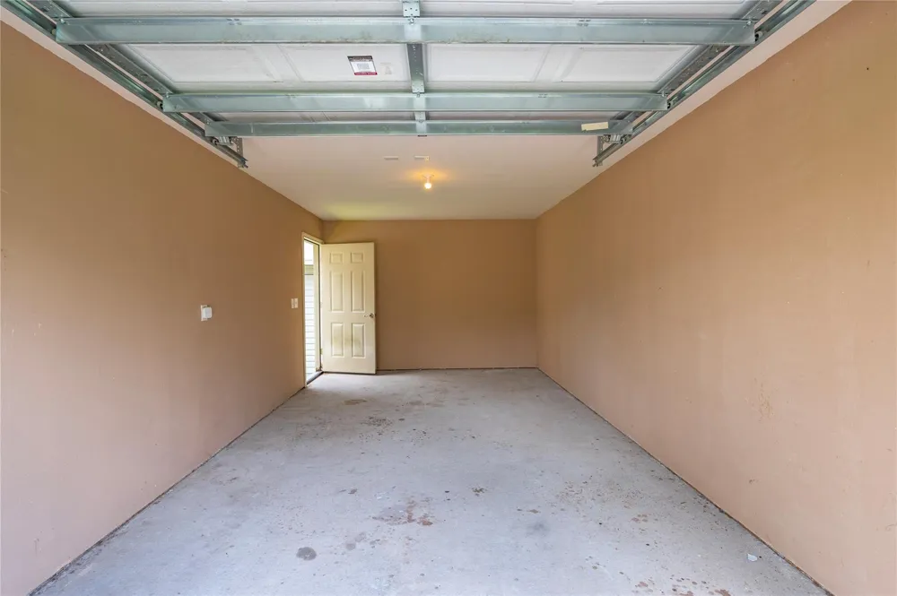 2621 31st Avenue Texas City, TX 77590