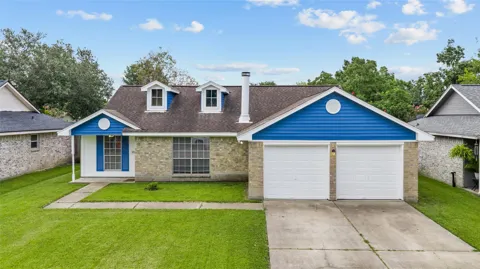 3105 Wood Fox Drive