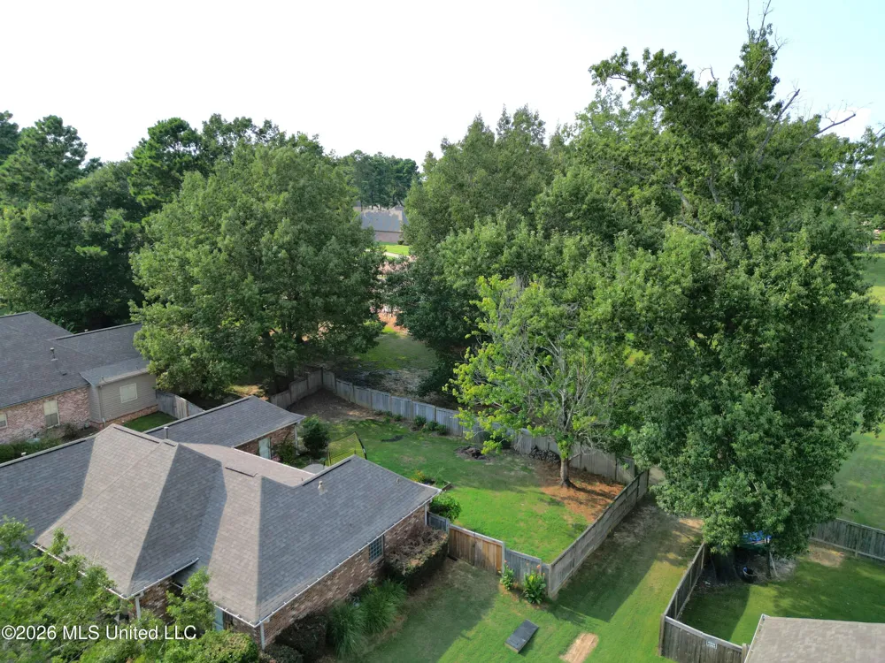 124 Hemlock Lane Madison, MS 39110