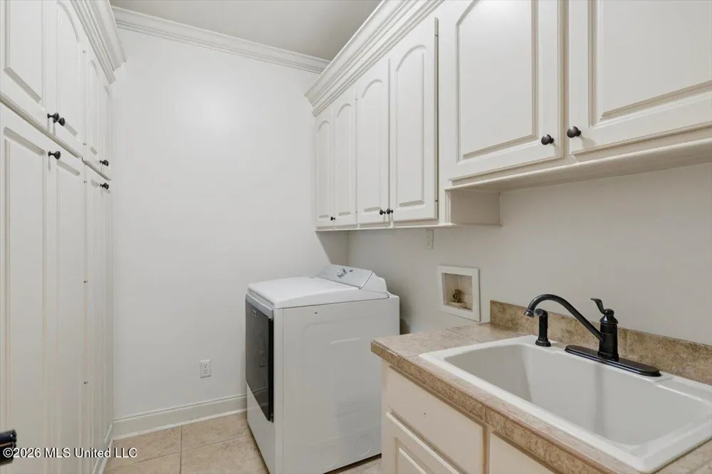 124 Hemlock Lane Madison, MS 39110