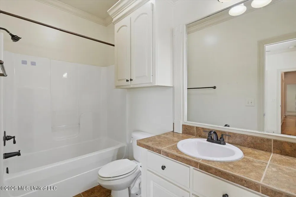 124 Hemlock Lane Madison, MS 39110