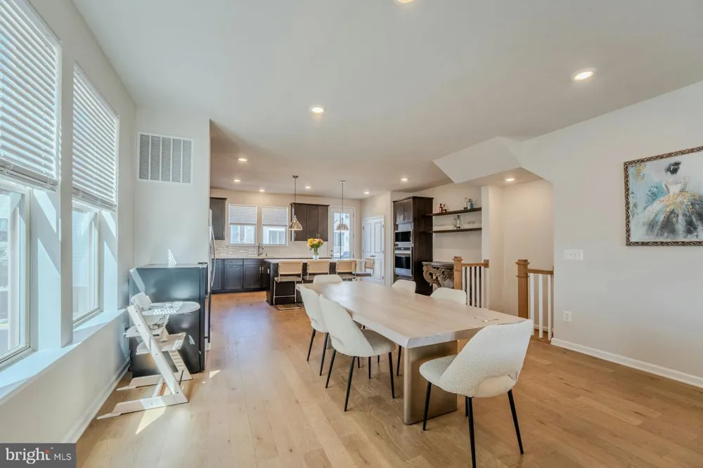 813 SAWBACK SQUARE NE Leesburg, VA 20176