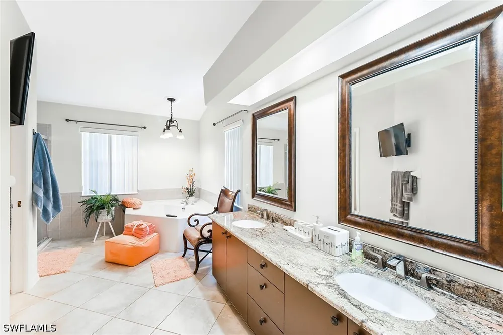 Lambton Lane Naples, FL 34104