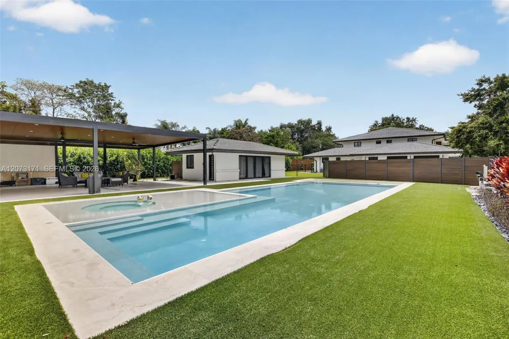 12111 NW 5th Ct Plantation, FL 33325