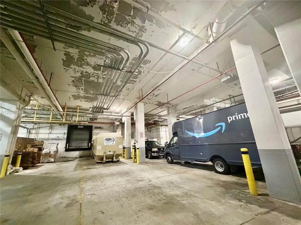 244 Biscayne Blvd #2105 Miami, FL 33132