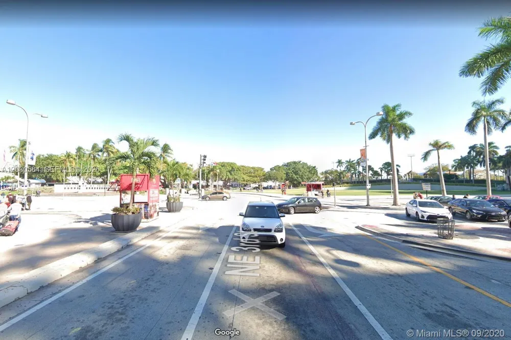 244 Biscayne Blvd #2105 Miami, FL 33132