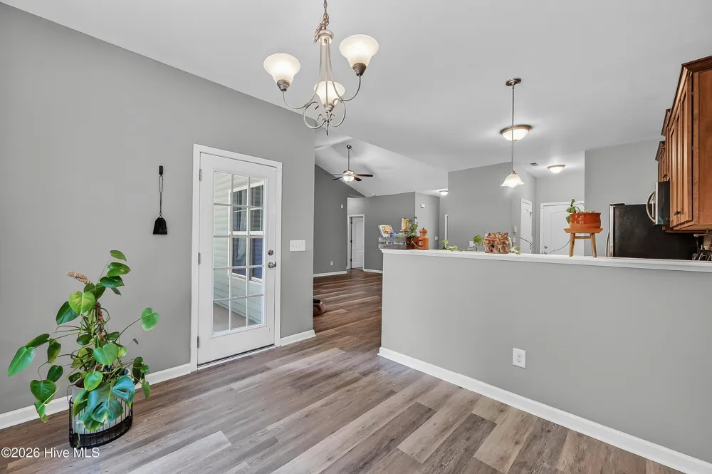 413 Peppermint Drive Hubert, NC 28539
