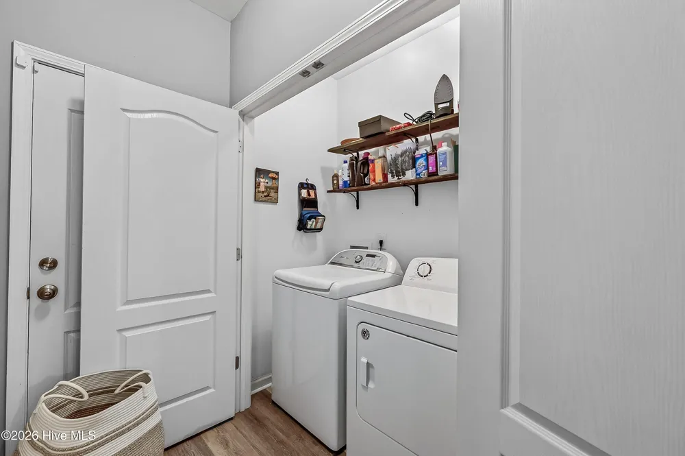 413 Peppermint Drive Hubert, NC 28539