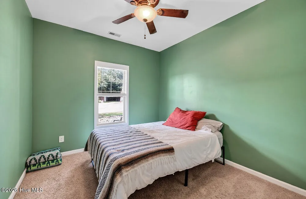 413 Peppermint Drive Hubert, NC 28539