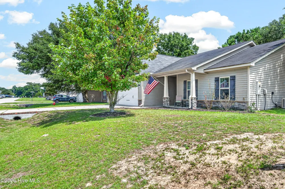 413 Peppermint Drive Hubert, NC 28539