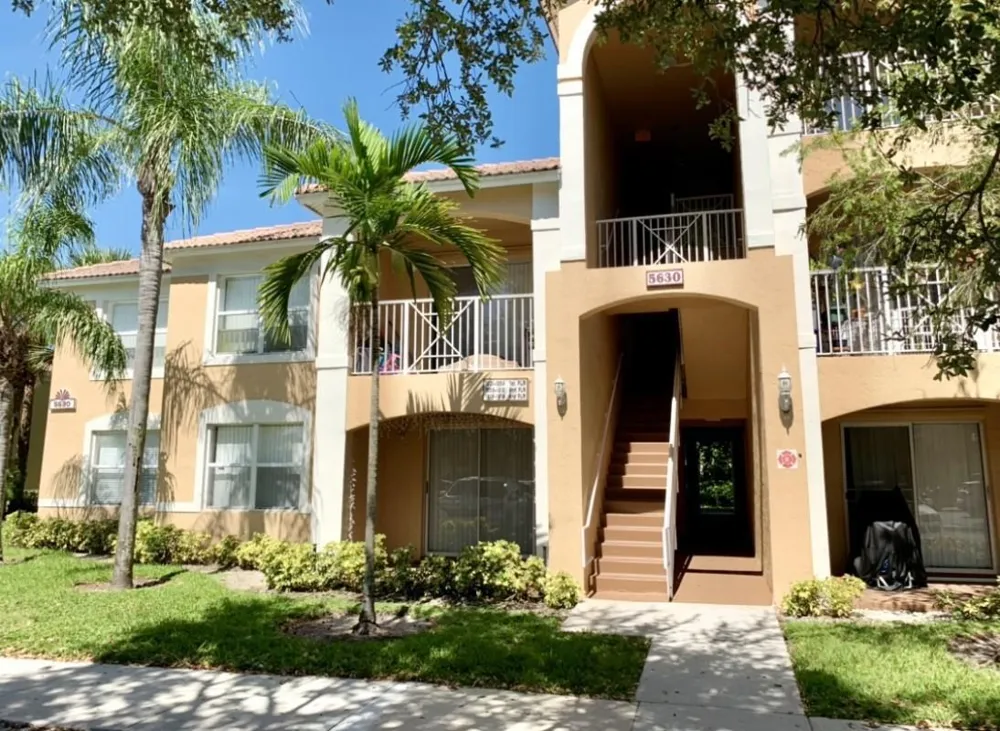 5620 NW 61st Street #1208 Coconut Creek, FL 33073