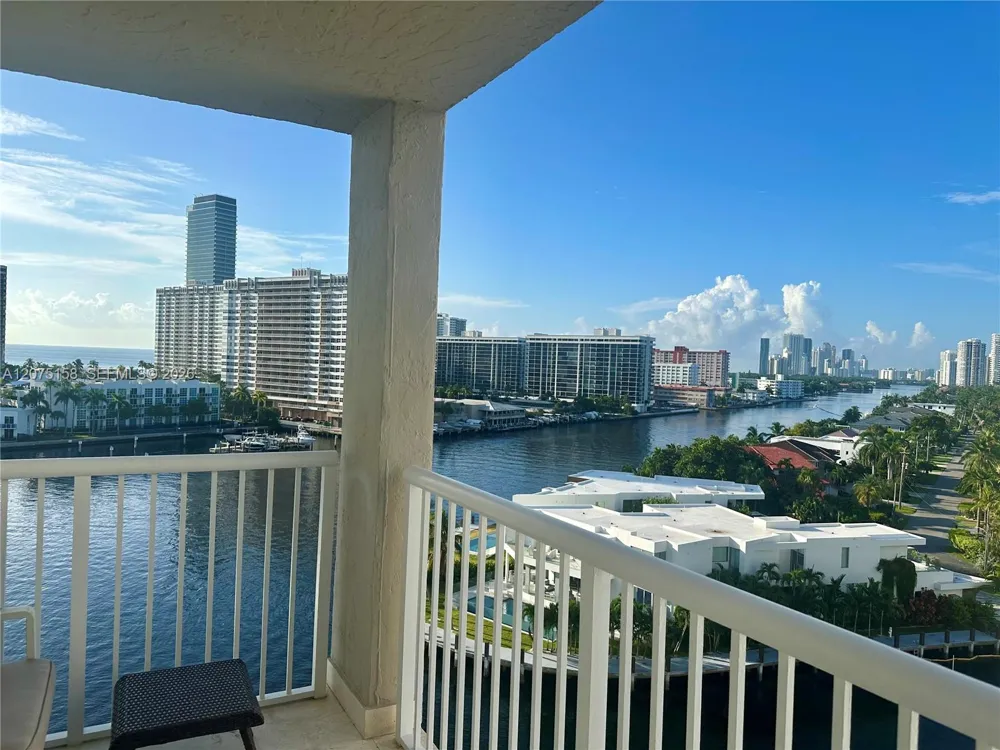 121 Golden Isles Dr #907 Hallandale Beach, FL 33009