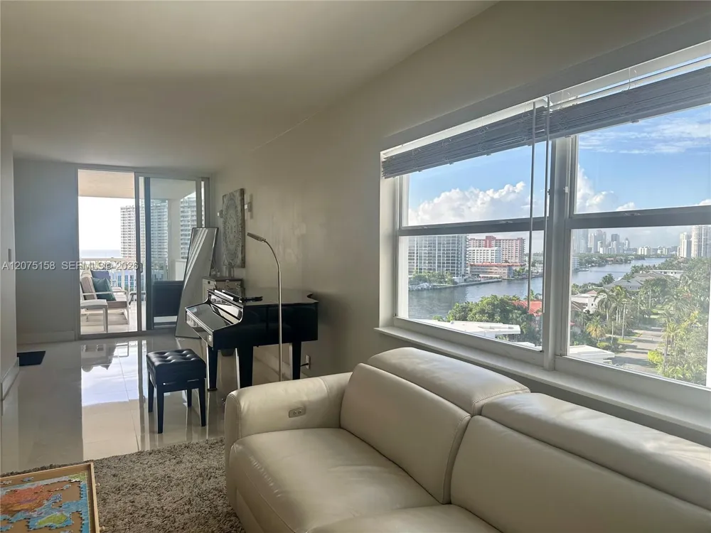 121 Golden Isles Dr #907 Hallandale Beach, FL 33009