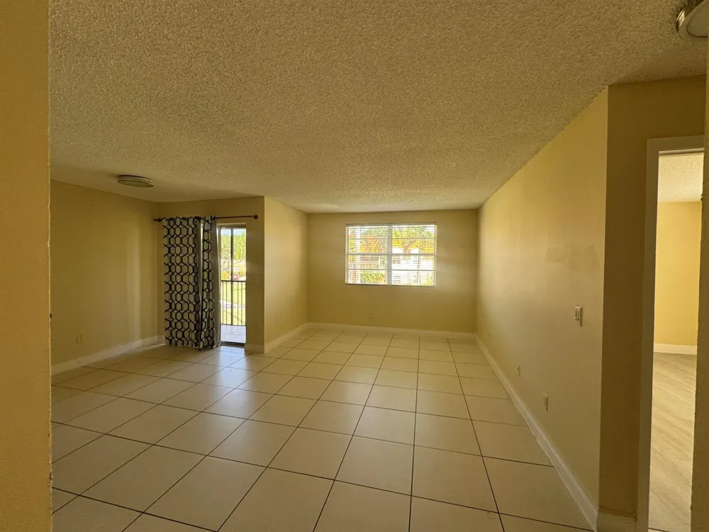 1241 SW 46th Avenue #1008 Pompano Beach, FL 33069