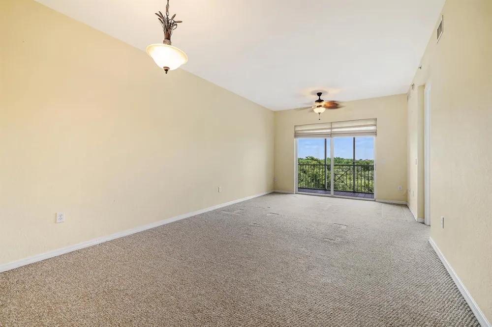 3600 OAKS CLUBHOUSE DRIVE #505 Pompano Beach, FL 33069