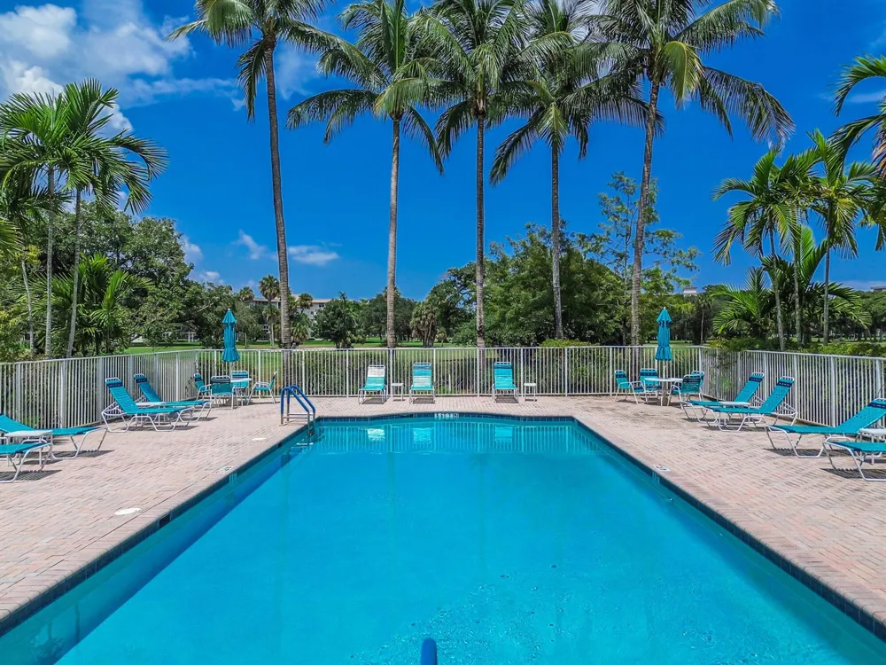 3600 OAKS CLUBHOUSE DRIVE #505 Pompano Beach, FL 33069