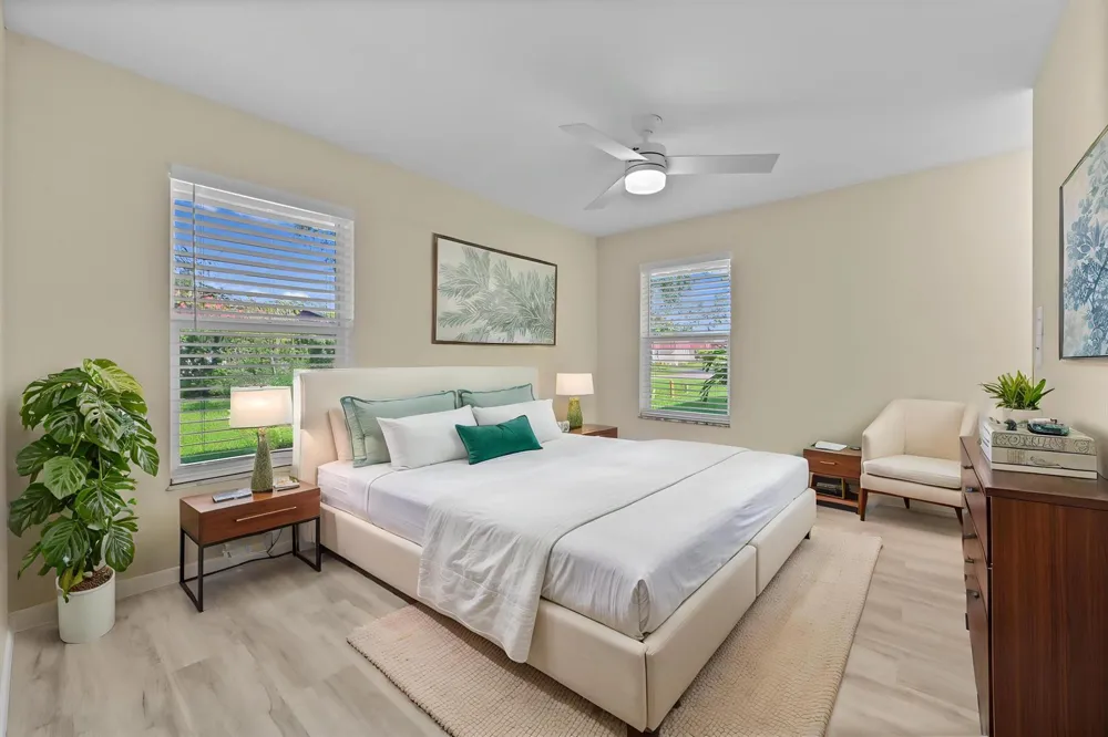 812 Salem Lane Lake Worth, FL 33467