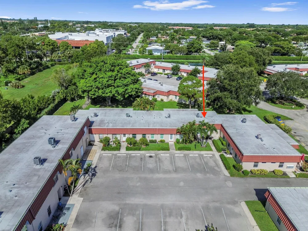 812 Salem Lane Lake Worth, FL 33467