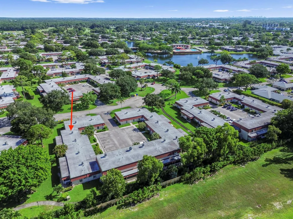 812 Salem Lane Lake Worth, FL 33467