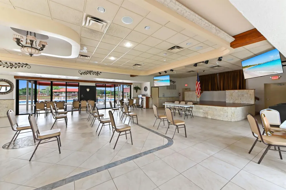812 Salem Lane Lake Worth, FL 33467