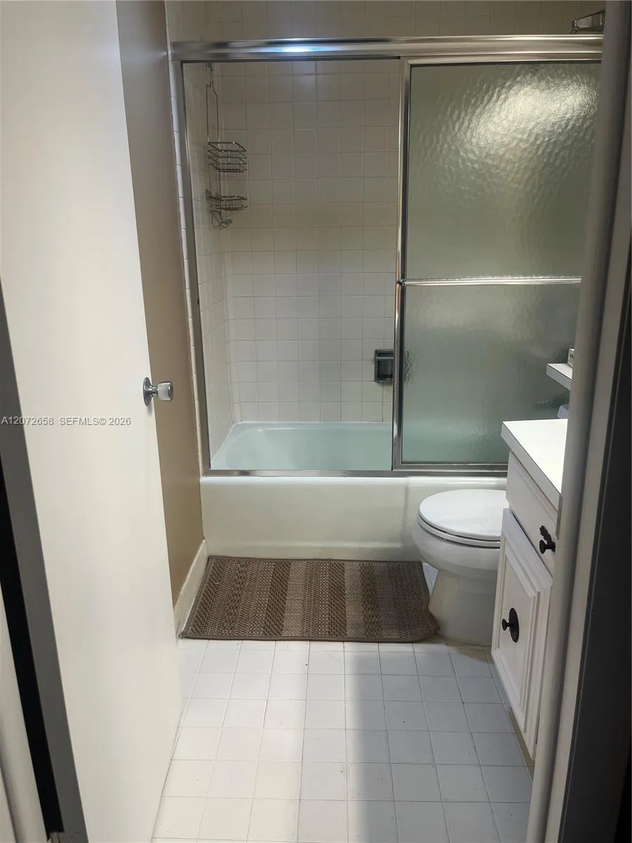 3050 Presidential Way #403 West Palm Beach, FL 33401