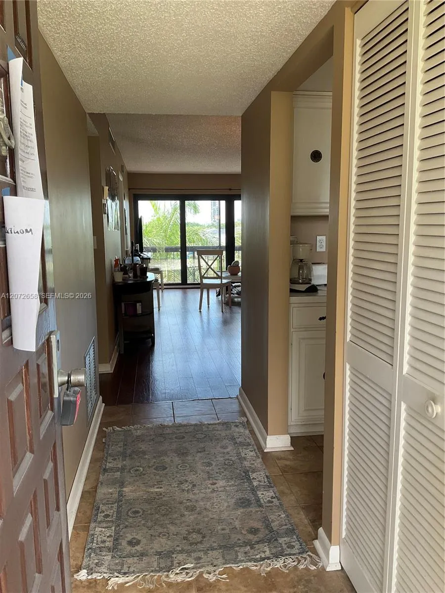 3050 Presidential Way #403 West Palm Beach, FL 33401