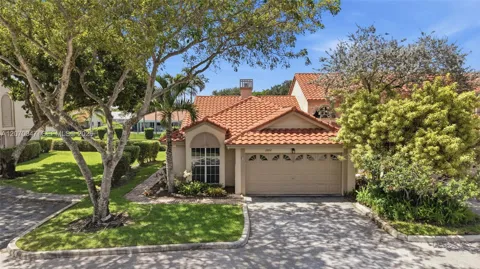 10852 Cypress Glen Dr