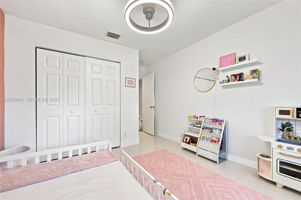 10852 Cypress Glen Dr Coral Springs, FL 33071