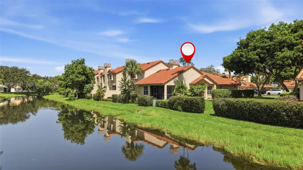 10852 Cypress Glen Dr Coral Springs, FL 33071