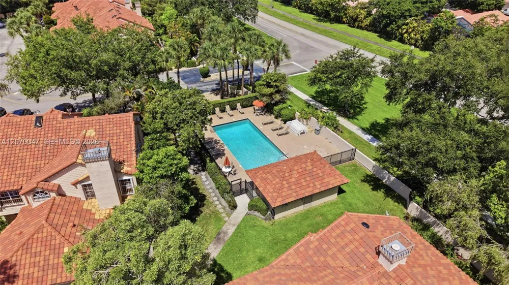 10852 Cypress Glen Dr Coral Springs, FL 33071